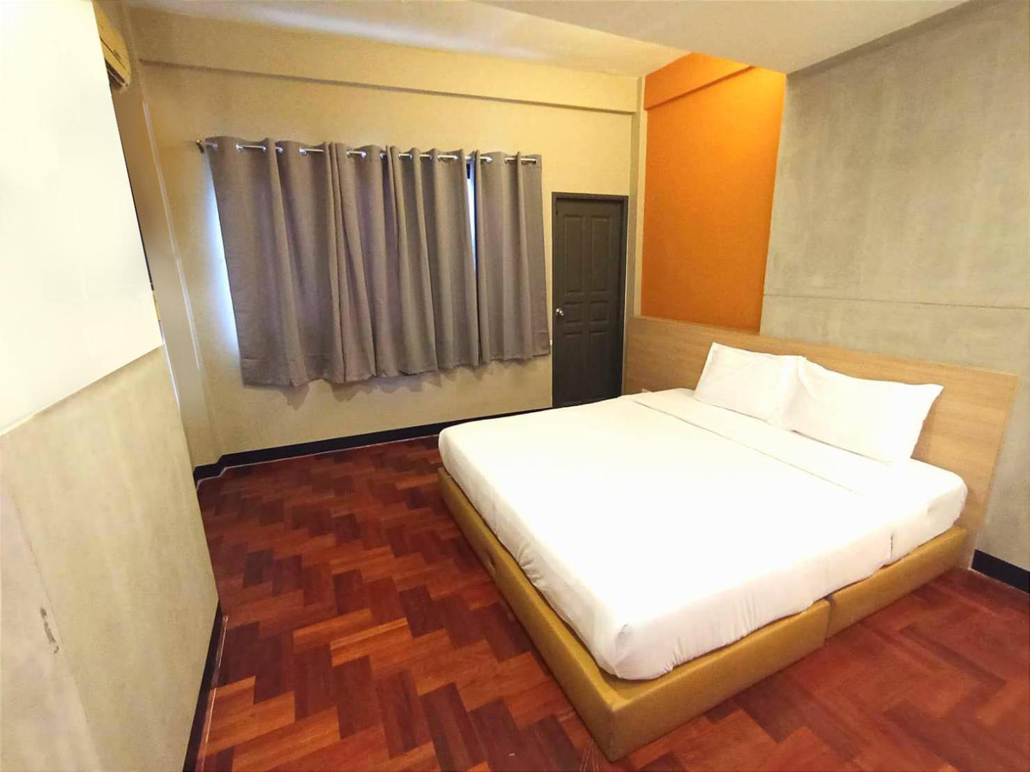 Go Inn Silom - Bts Saint Louis โกอินน์ สีลม - สถานีรถไฟฟ้าเซนต์หลุยส์ X Bangkok Exterior photo